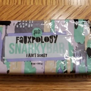 Perfectly Posh Fauxpology Snarky Bar